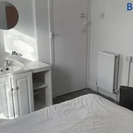 Szálloda Columbus 3*